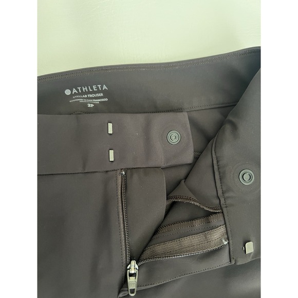 Athleta Stellar Trouser Size 2P Slit Zip Hem Pockets Athleisure Versatile - Picture 7 of 13